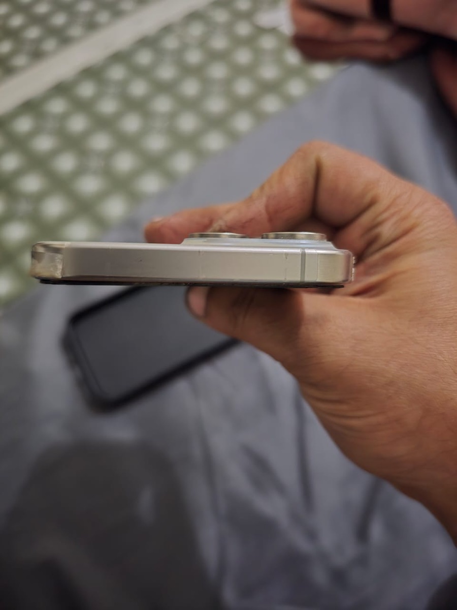 iPhone 15 promax 256 - Image 2