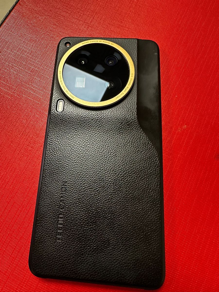 Tecno Camon 30 Premier 5G 12GB 512GB - Lava Black - Image 4