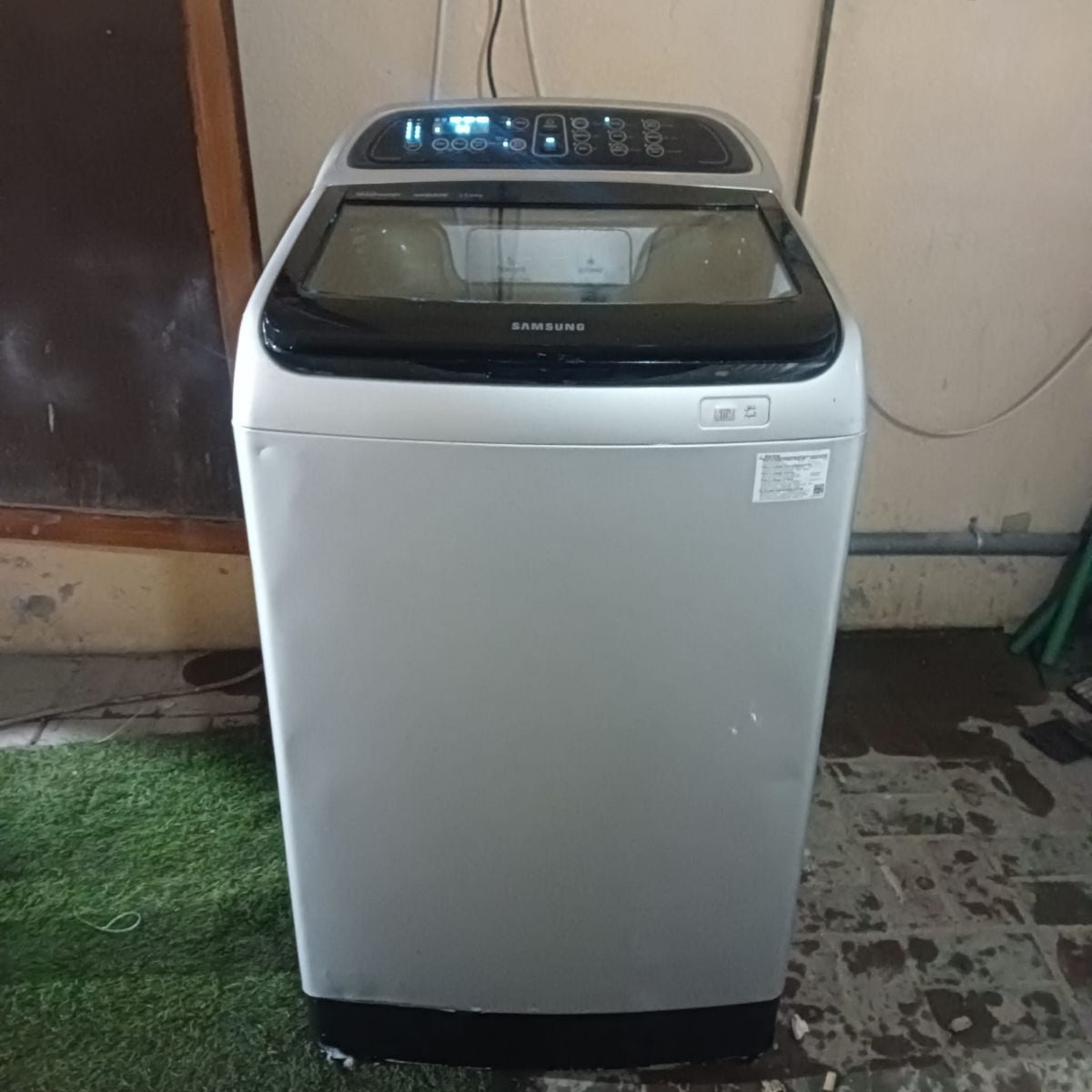 samsung 13 kg automatic washing machine for sale. good condition. call me. 66347812 - Image 1