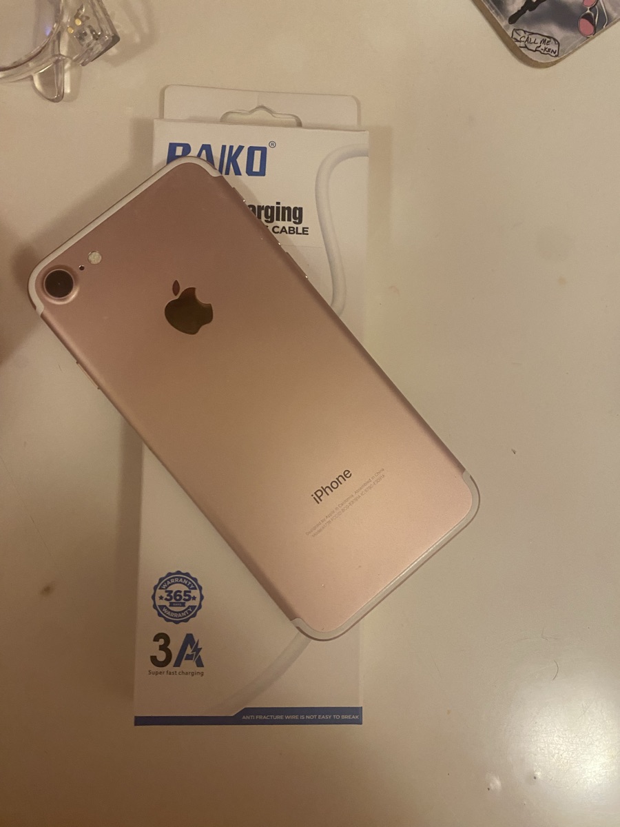 IPHONE 7 - Image 4