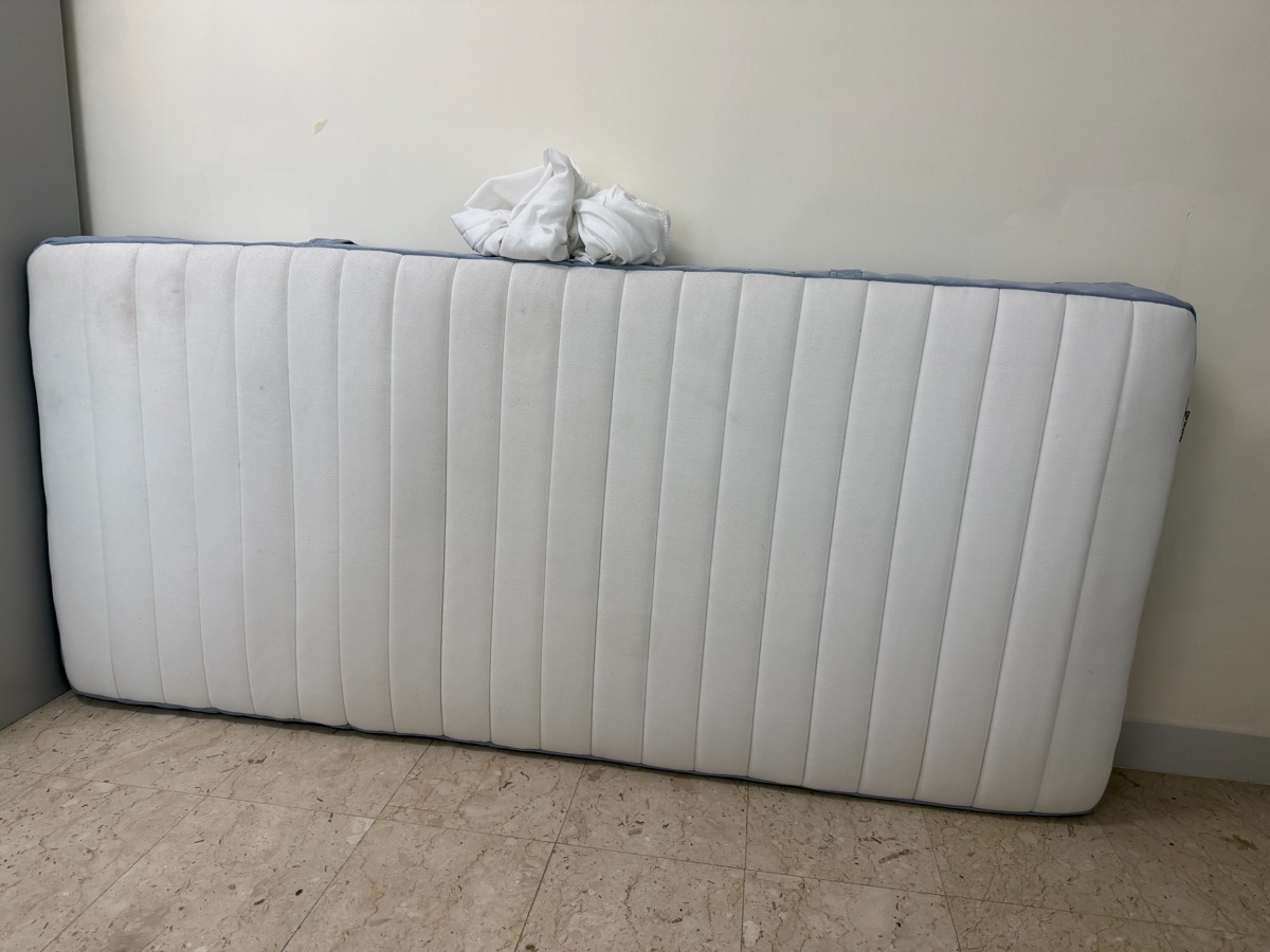 VALEVÅG Pocket sprung mattress, firm/light blue, 90x200 cm - Image 2