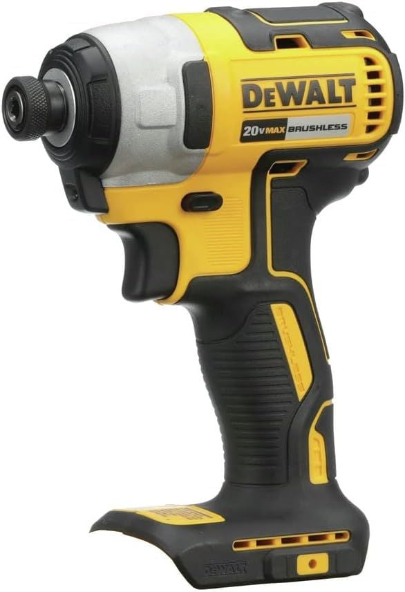 DeWalt brushless drill set - Image 2