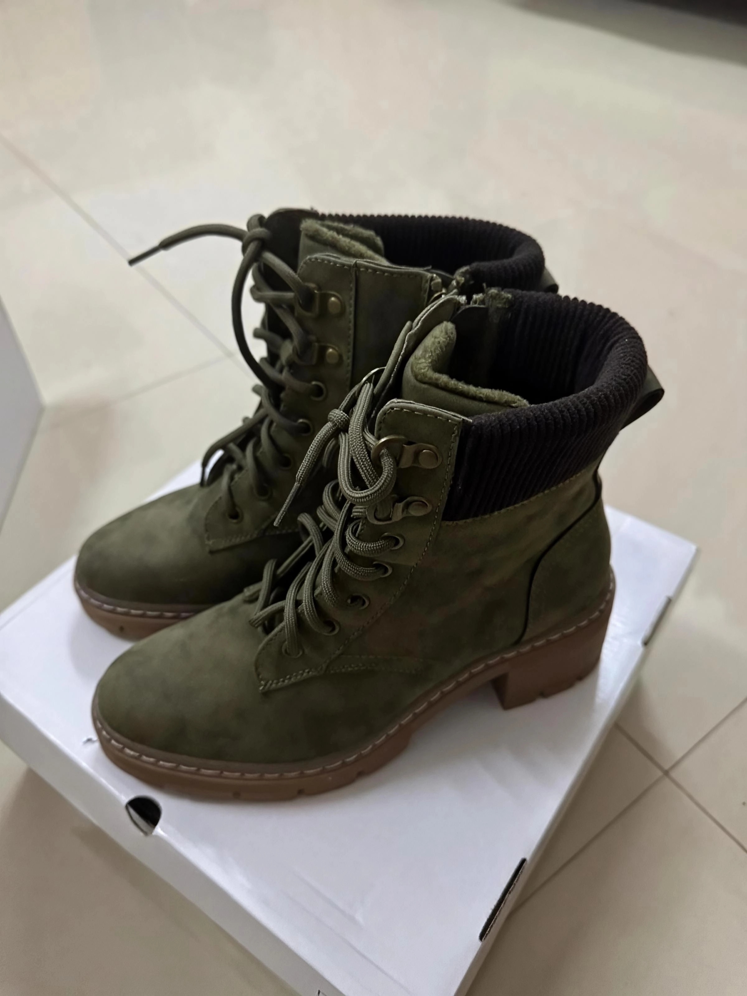Milano Winter Boots – Size 38 (Khaki Green) - Image 3