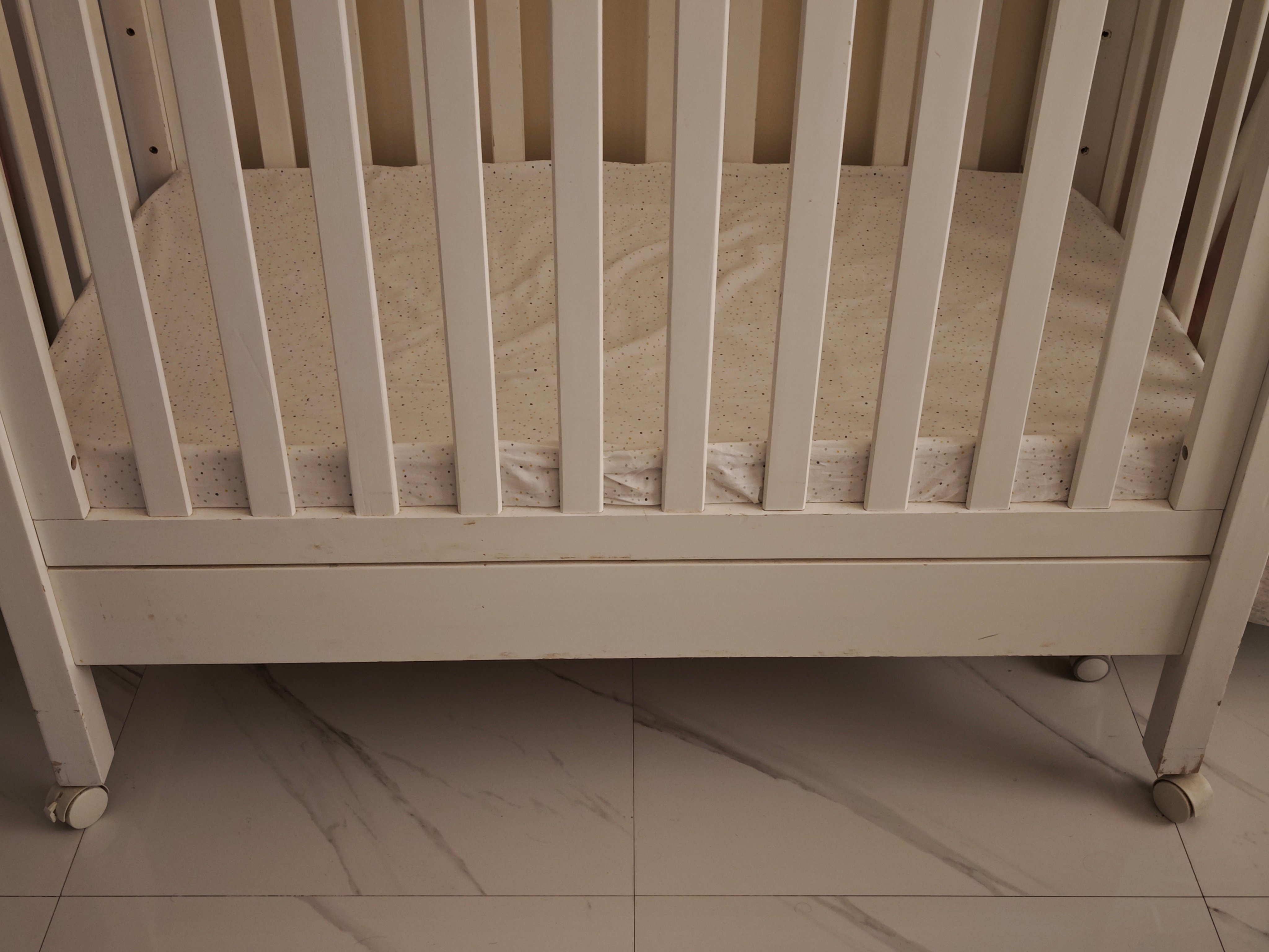 Baby cot / crib - Image 1