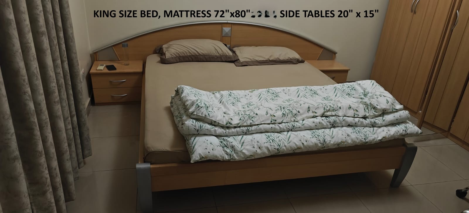 King bed, side tables, mattress & dressing table - Image 1
