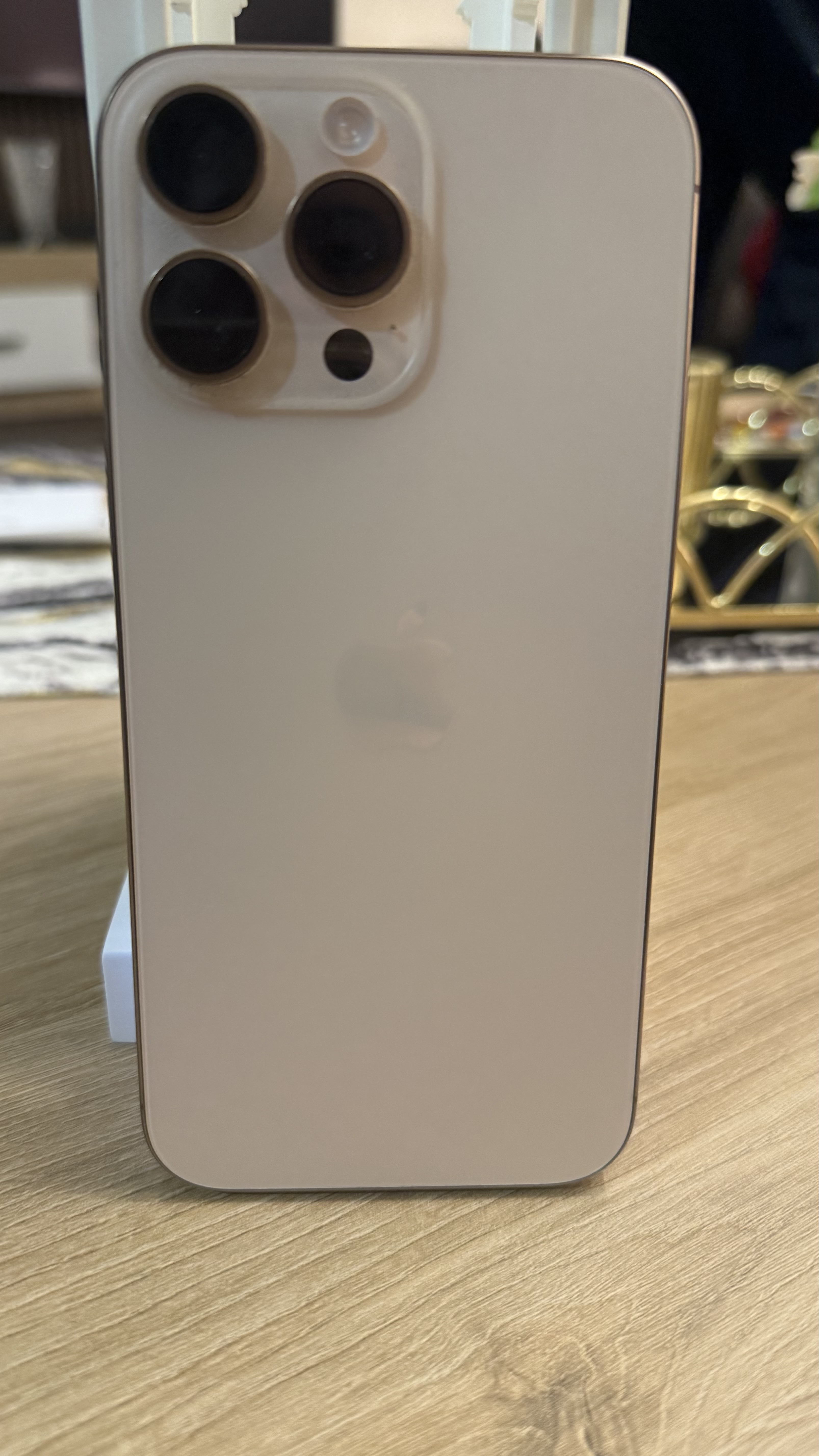 Iphone 16 pro max 256 GB (Desert Titanium) - Image 1