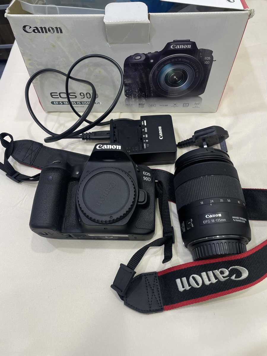 Camera canon 90D - Image 6