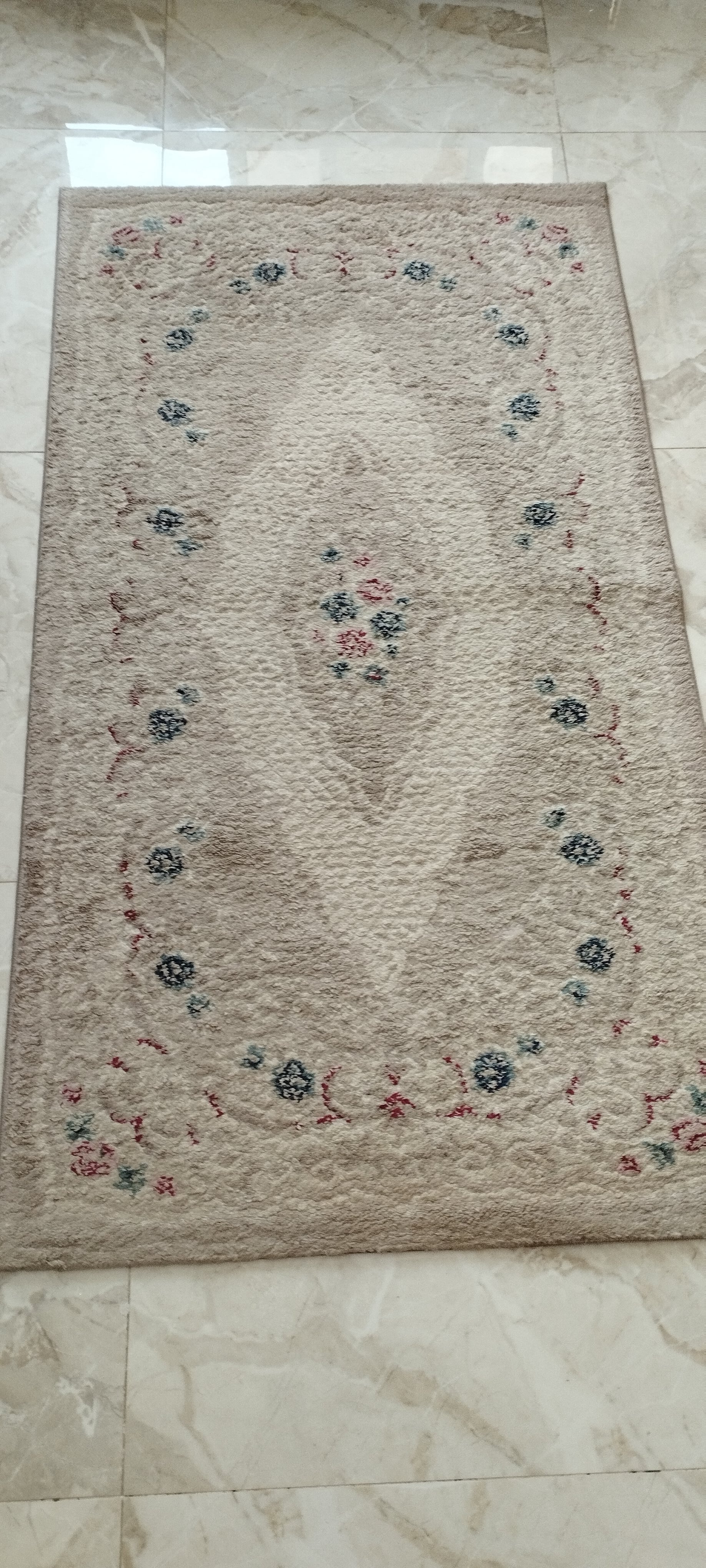 clean and sturdy carpet - Image 3