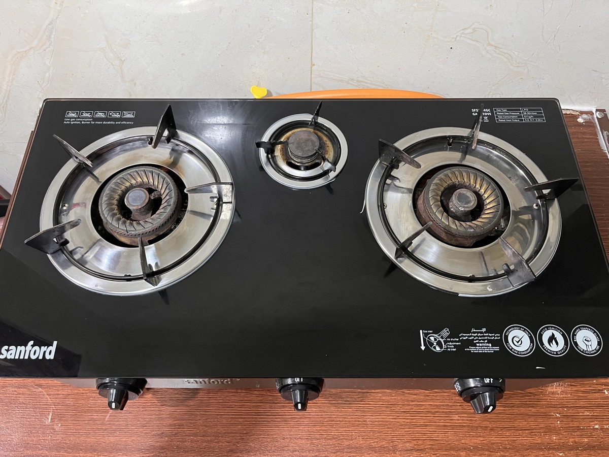 Gas stove with regulator for sale - Image 3