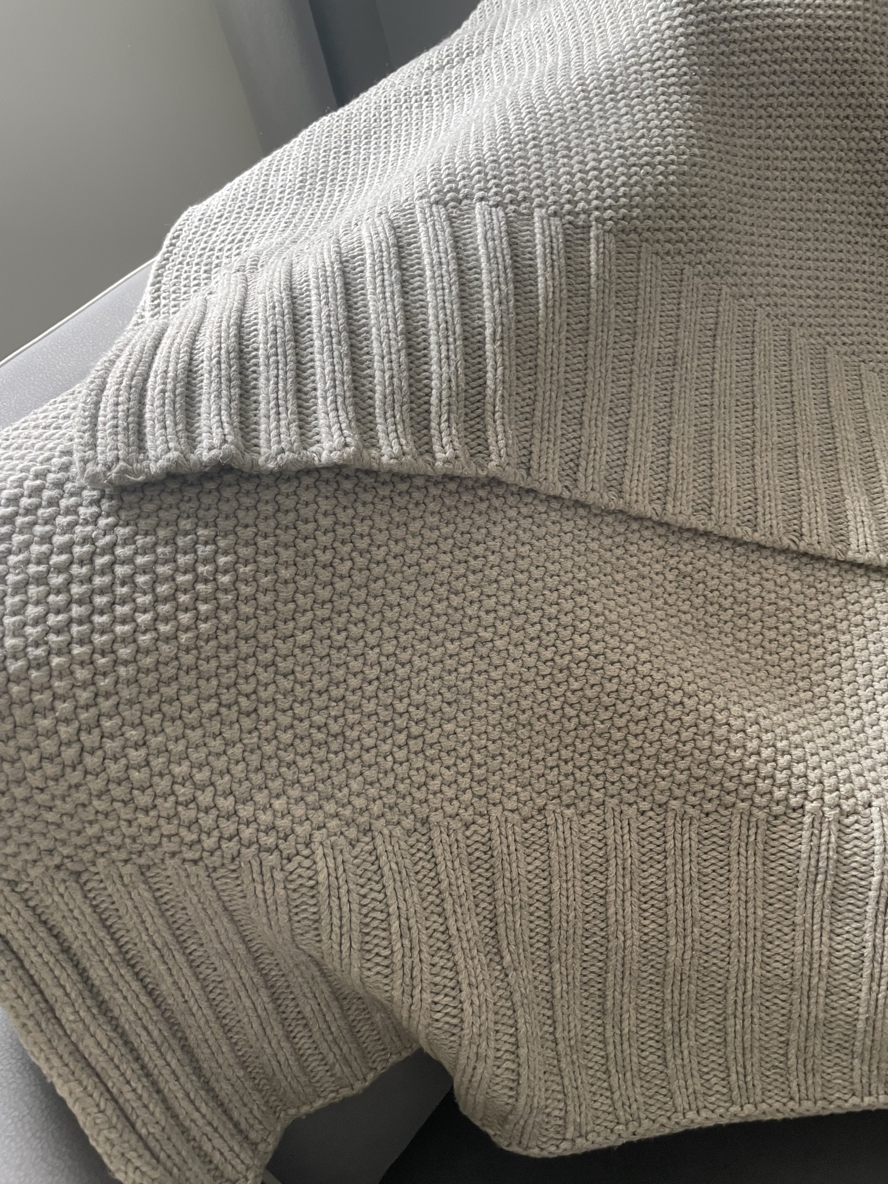 BLANKET GREY  - Image 2
