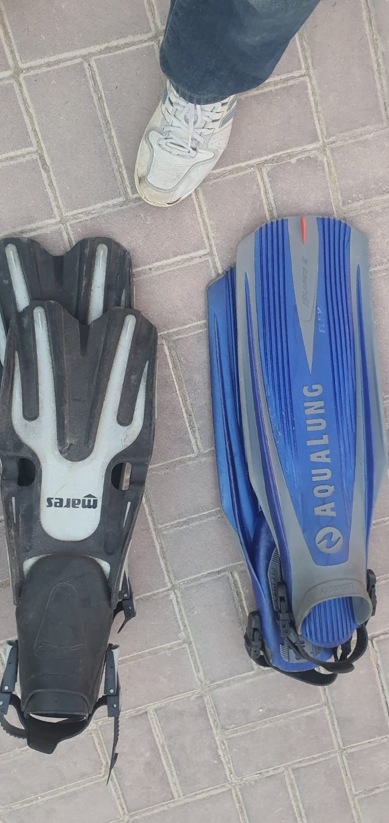 Swimming/snorkeling/scuba diving fins - Image 1