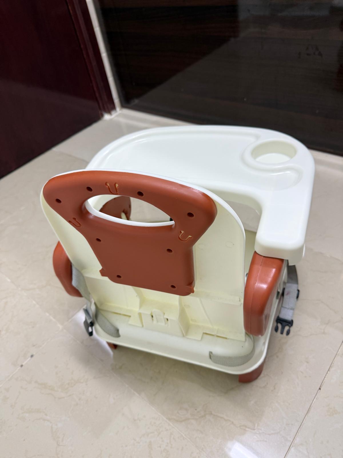 BABY CHAIR FOR FEEDING((NEGOTIABLE)FOLDABLE & EASY TO CARRY) - Image 1