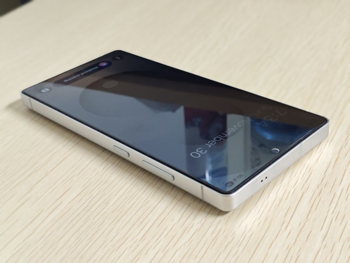 Samsung S25 Ultra 12-256 New 20days used - Image 9