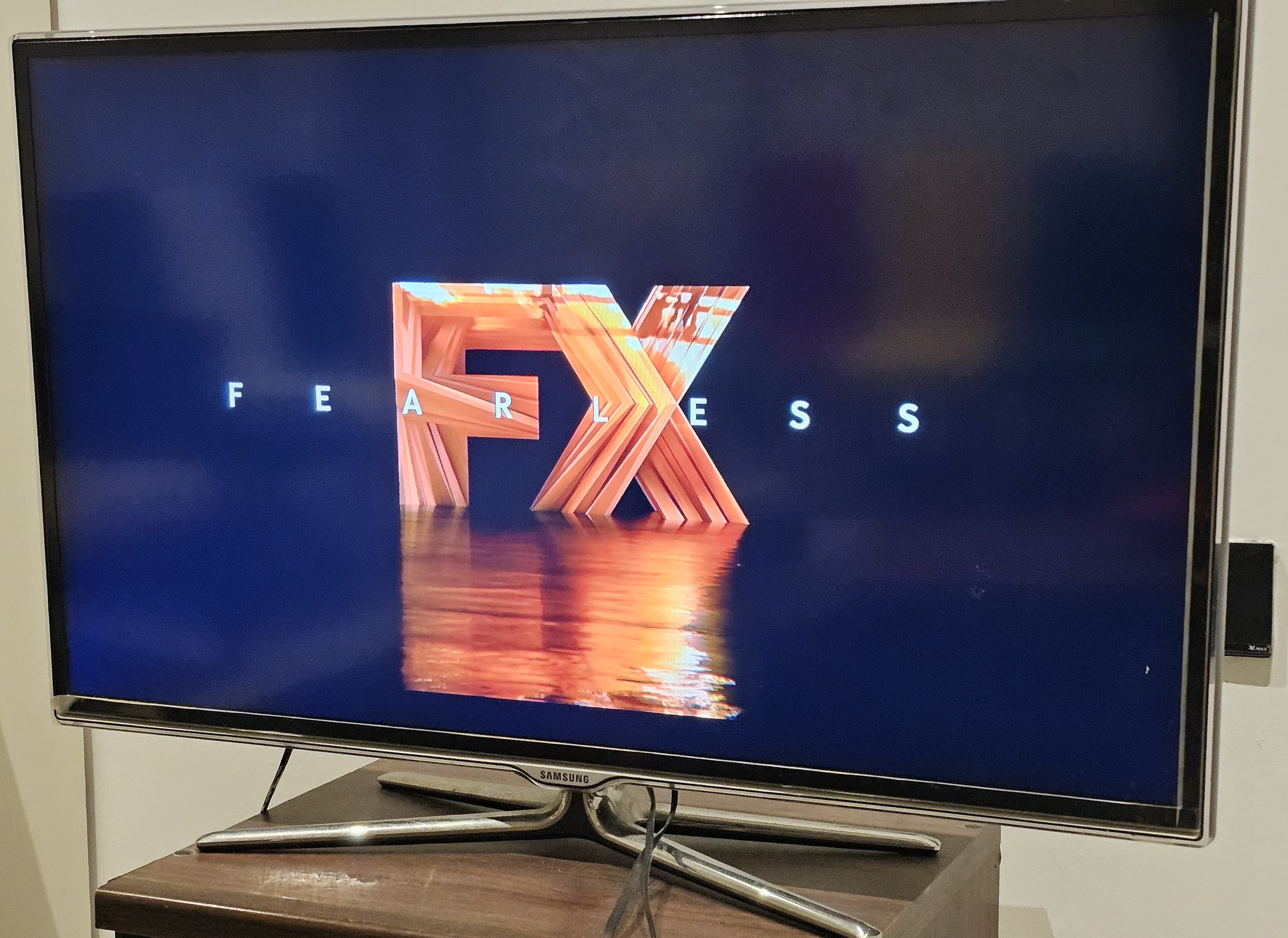 Samsung 43" 1080p TV - Image 2