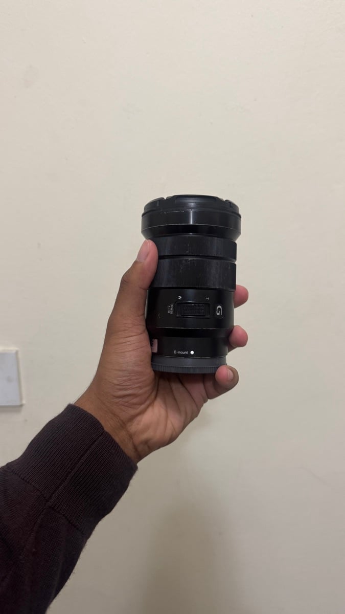 Sony 18-105 f4 lens for sale - Image 2