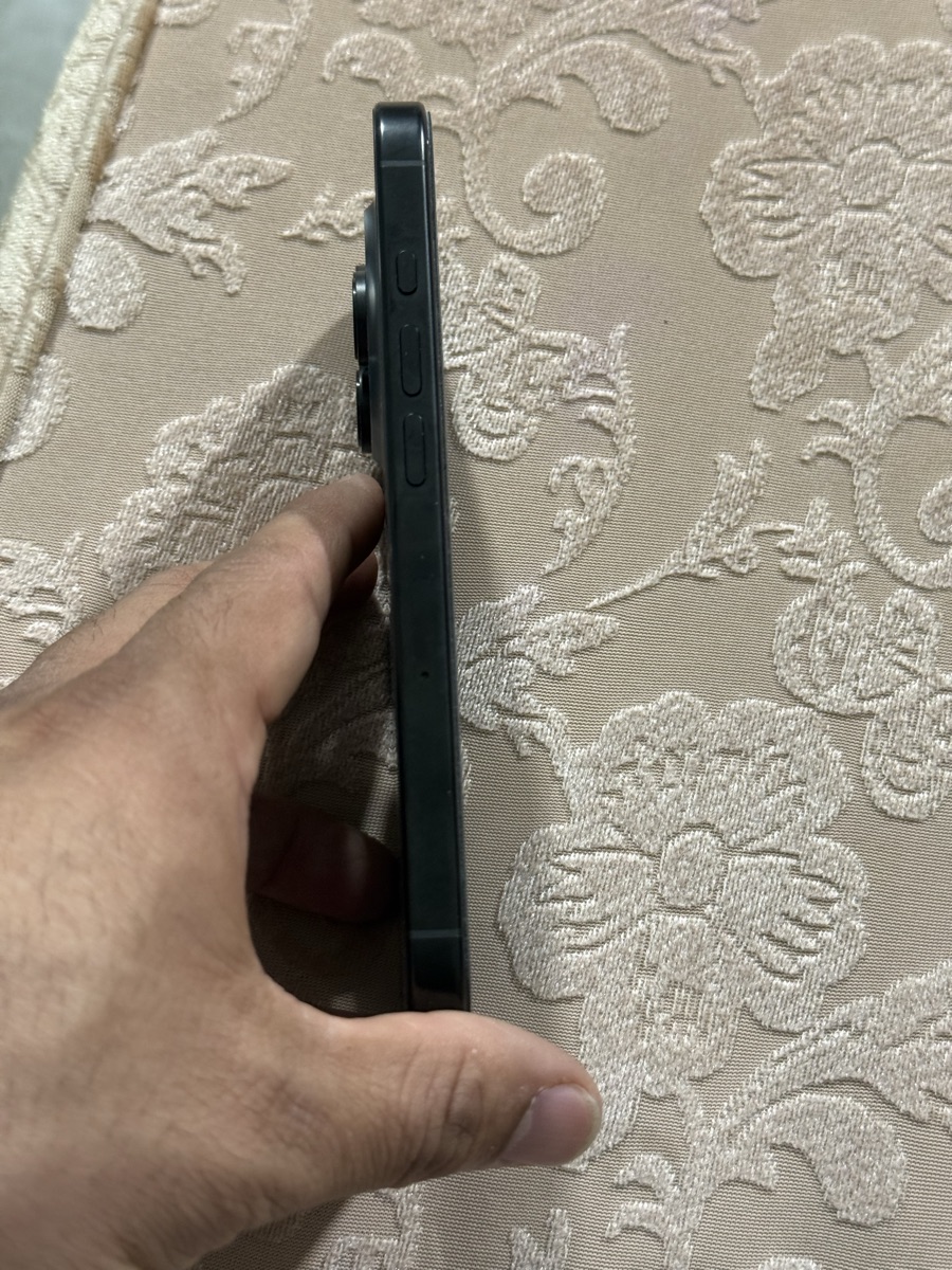 iPhone 16 pro  256gb - Image 5
