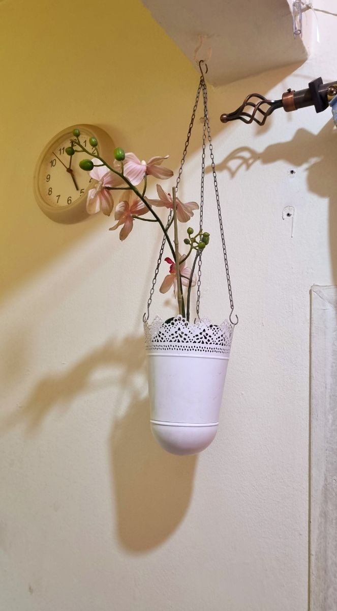 2x Flower Hanging Decor - Image 4