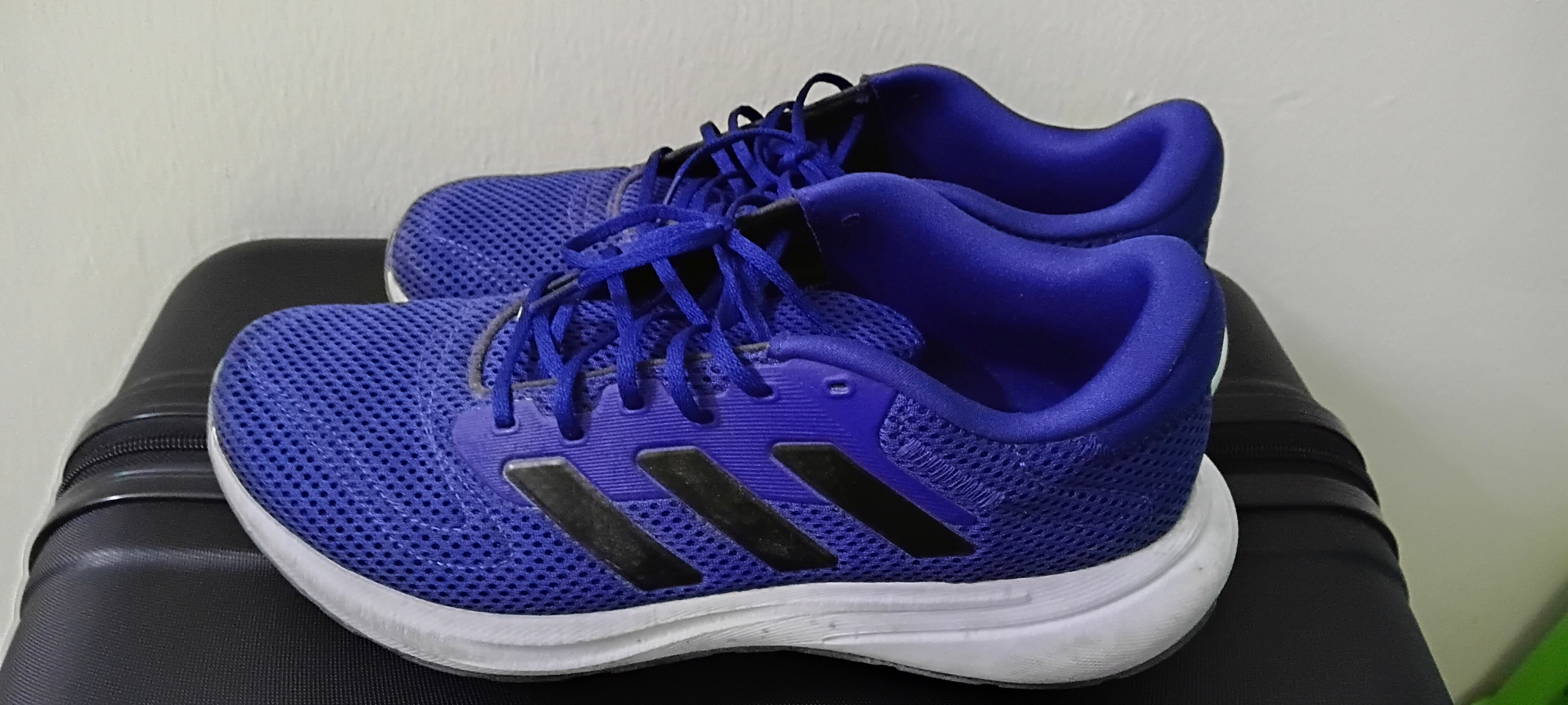 Adidas original shoes for sale - Image 4