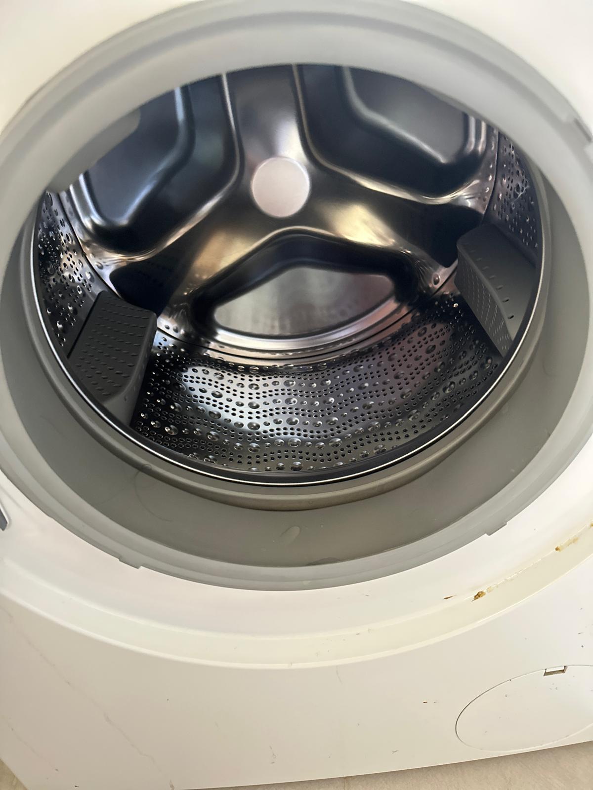 Bosch Washing Machine - Image 2