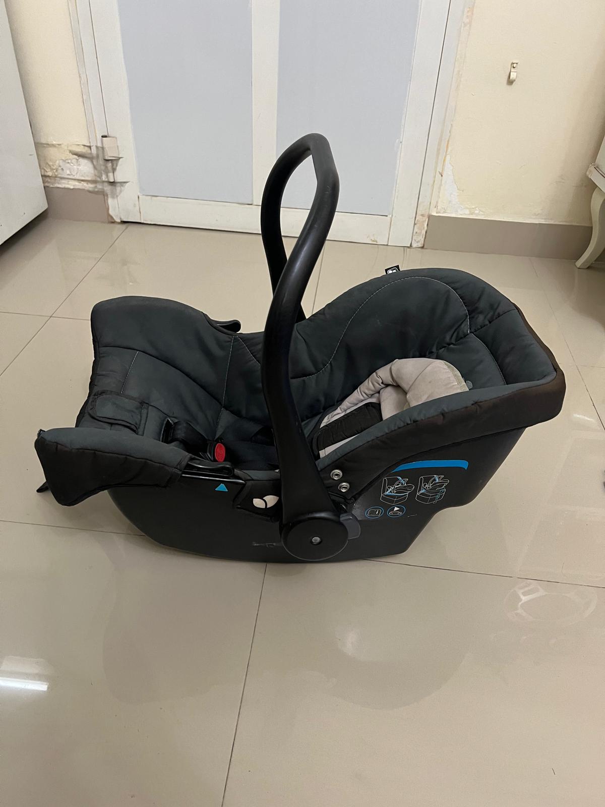 Baby Car Seat ( JOIE ) - Image 2