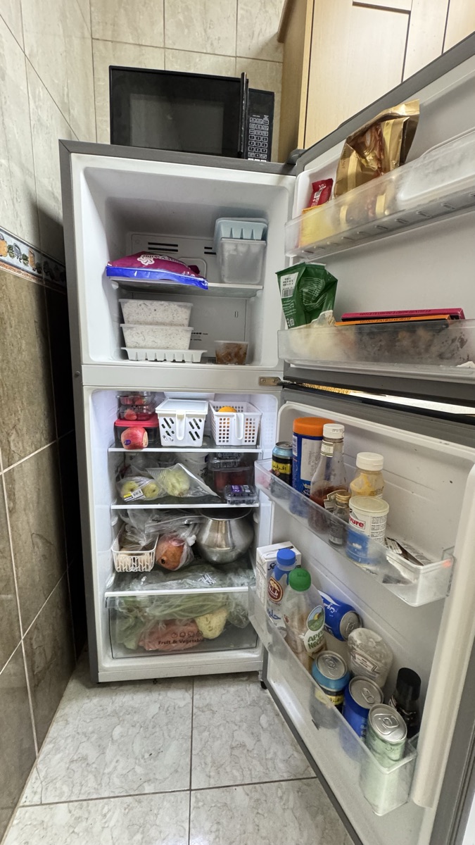 Double door refrigerator - Image 1