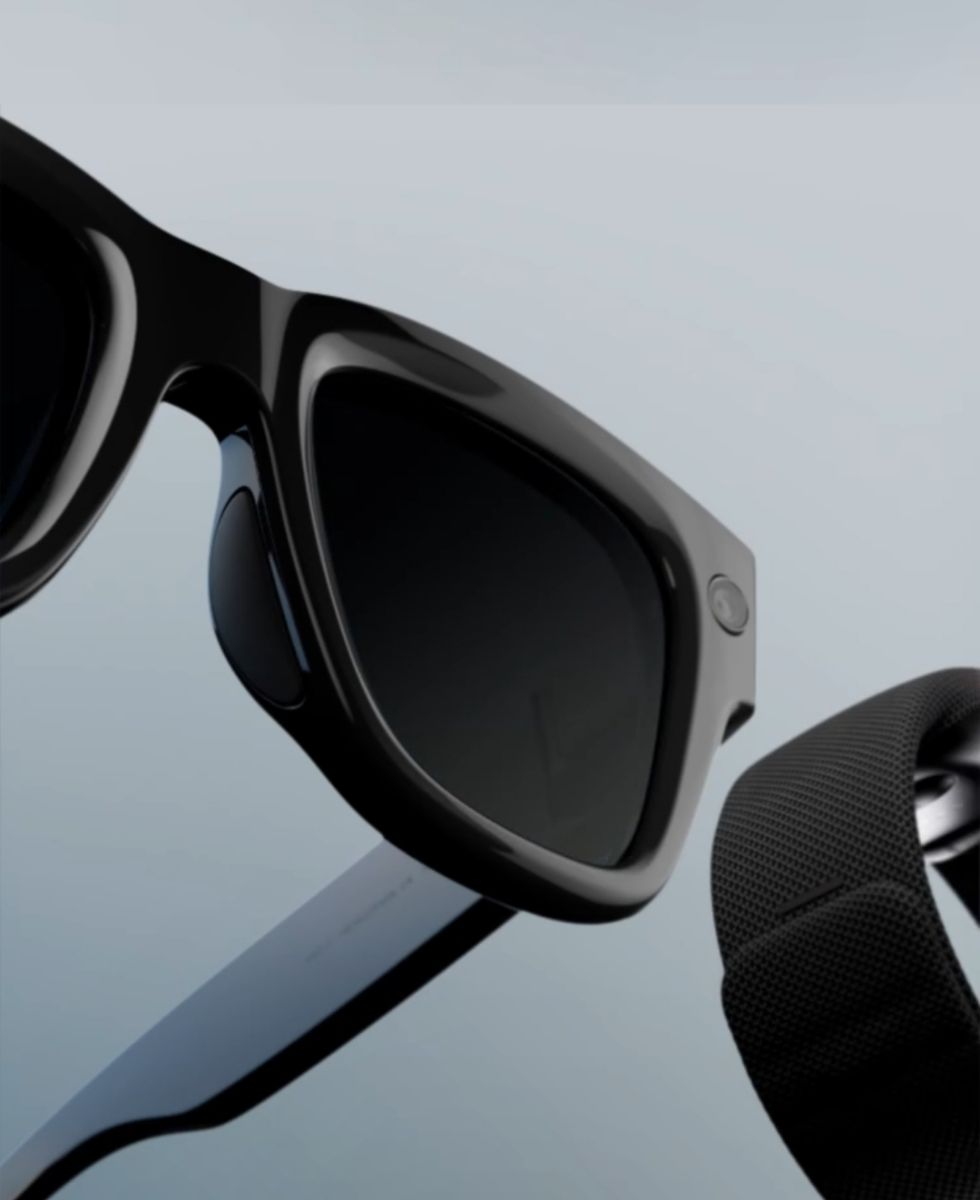 Ray-Ban Meta AI Sunglass with Display on lens - Image 2