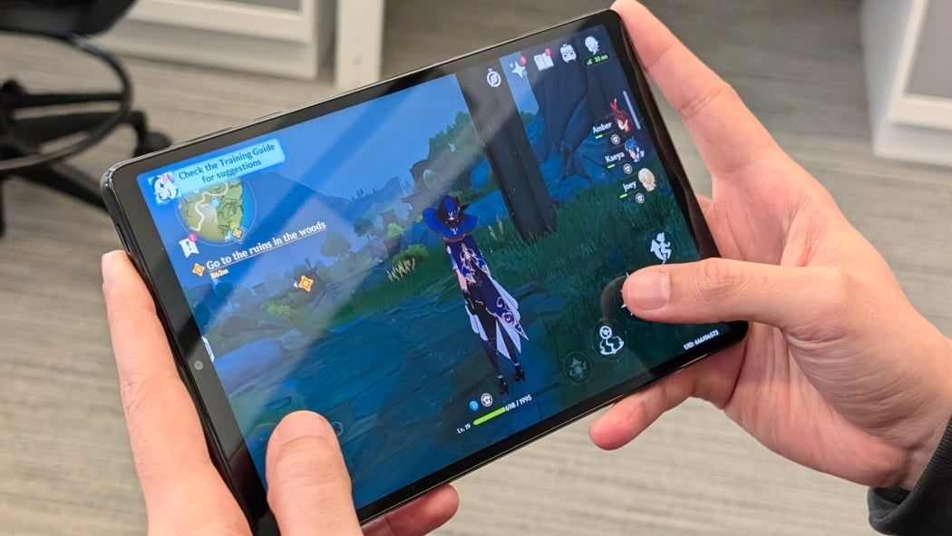 Lenovo legion y700 Gaming  tablet - Image 4