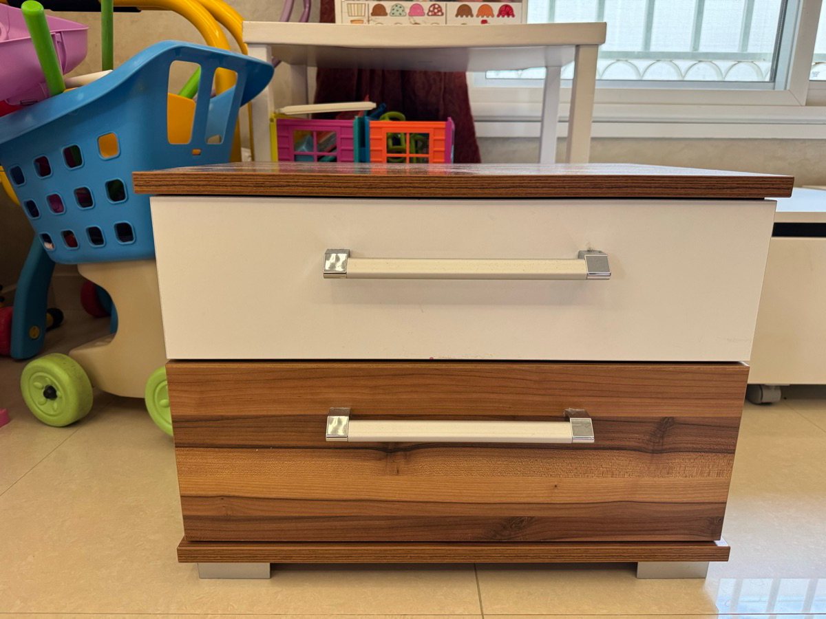 Bed side table - Image 2