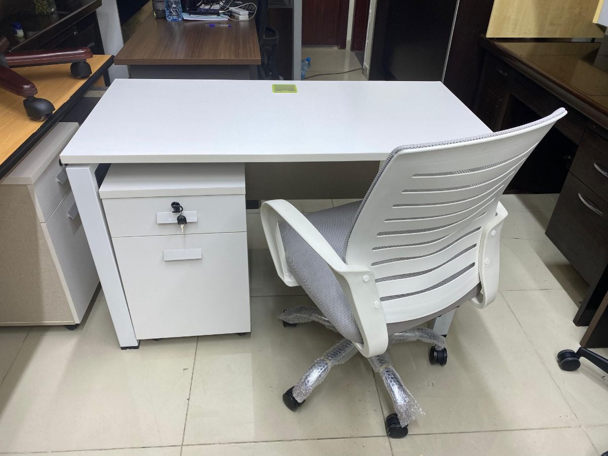 Used office desk study table metting table reception workstation Office sofa buy sell 33270617 - Image 6