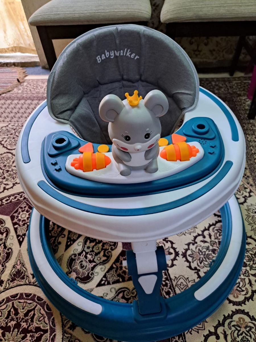 Baby walker - Image 1