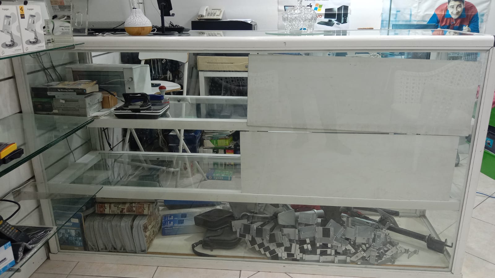 Glass Counter for Sales - Image 1