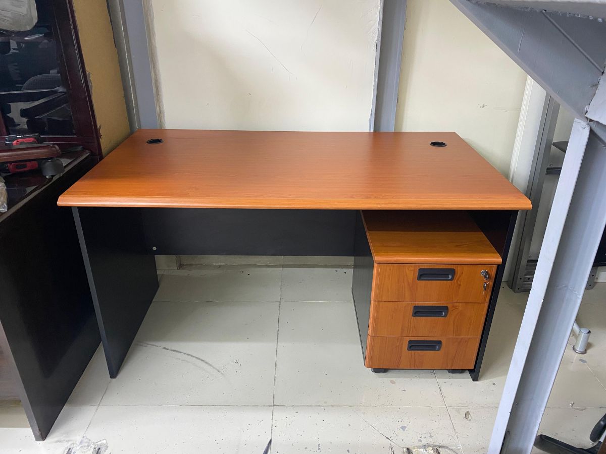 Used office furniture buy sell 33049900 - Image 18