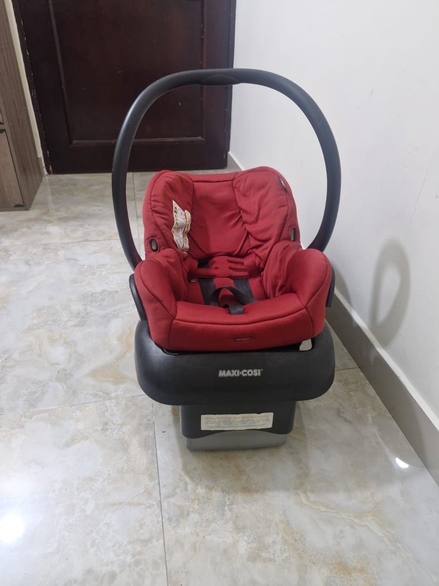 Baby seat - Image 1