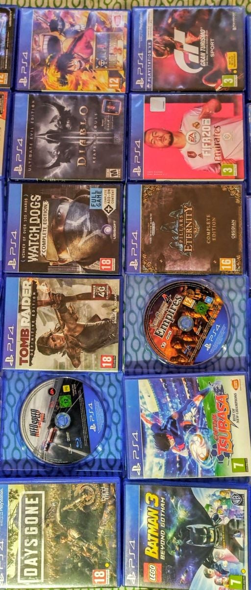 Ps4 games cds - Image 2