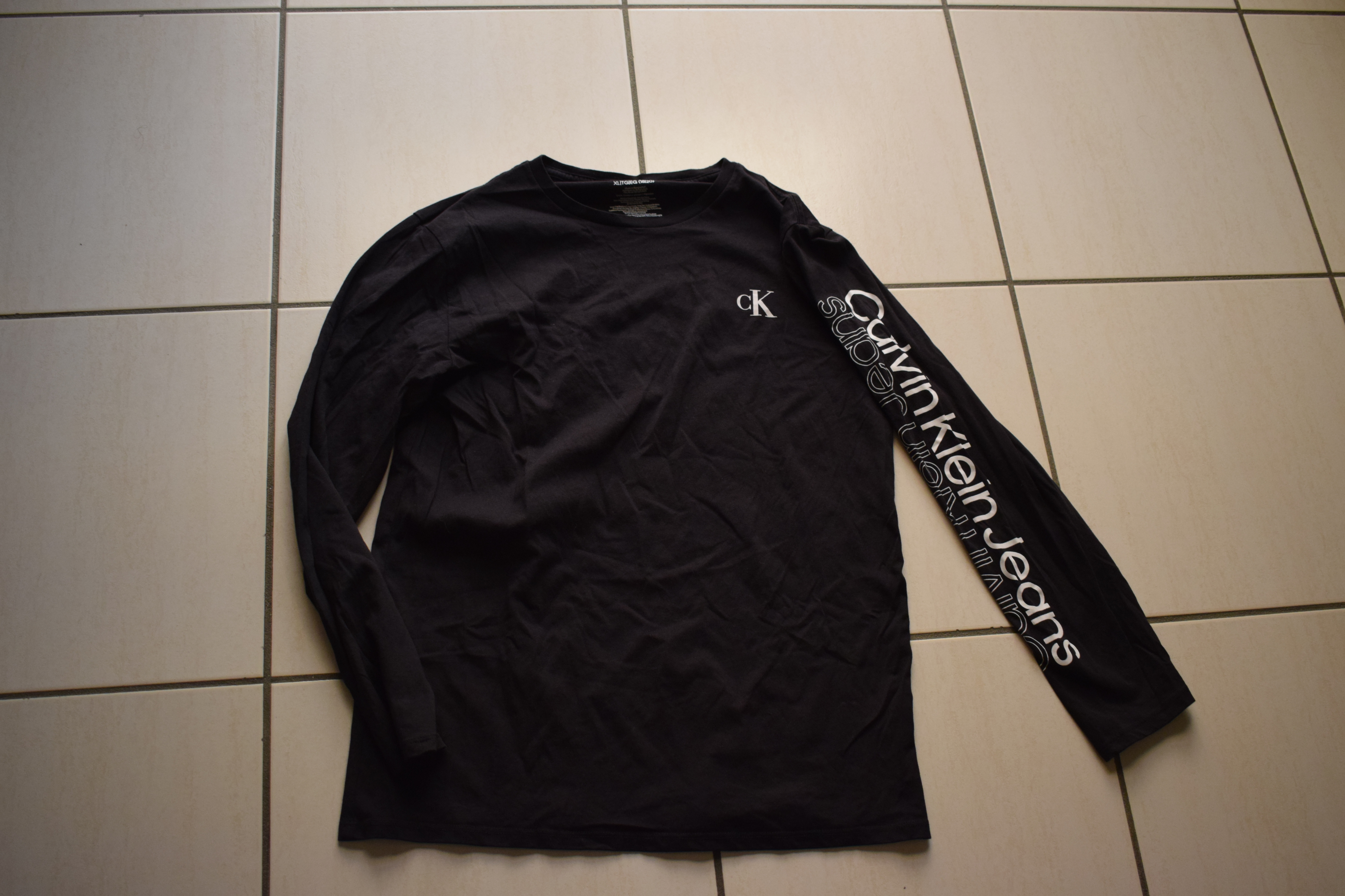 4pc men clothes - Image 1