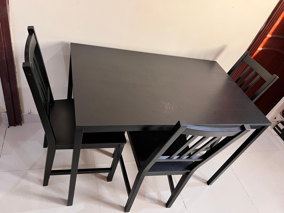 Ikea Dining table with 3 chairs - Image 6