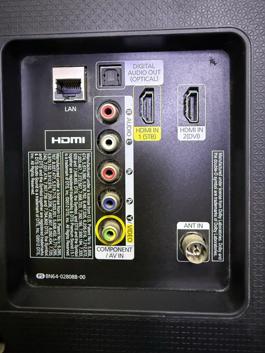 Samsung 40’ Full HD LED smart TV - Image 1