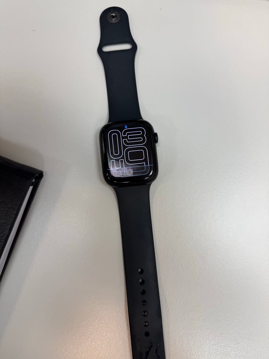 Apple Watch 9 Series 45mm - Image 2