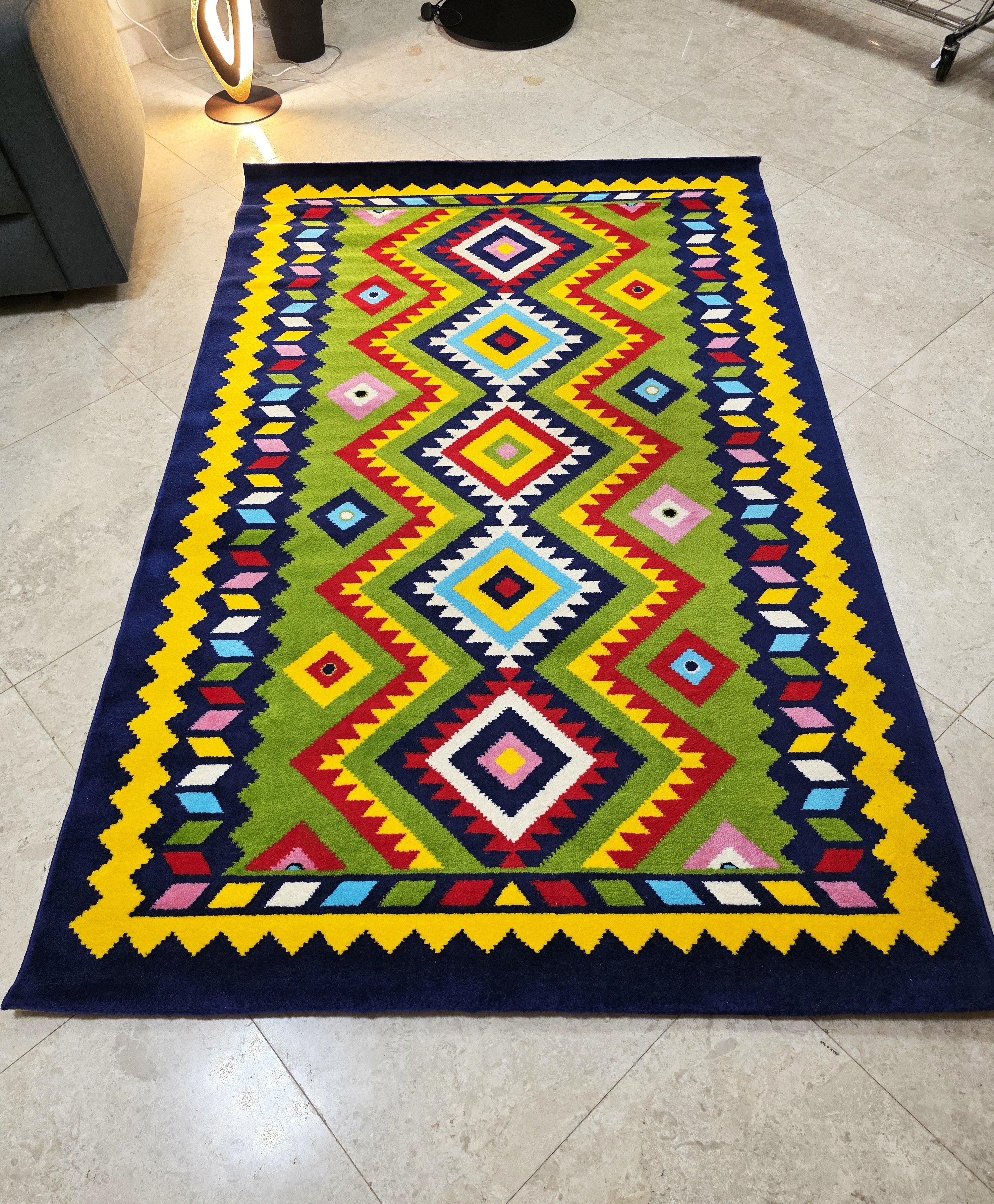 CARPETS AS NEW CONDITION 6 Pieces - Image 1