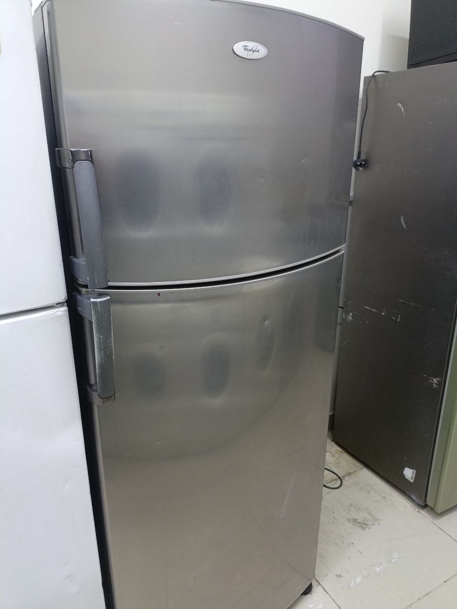 Whirlpool refrigerator - Image 1