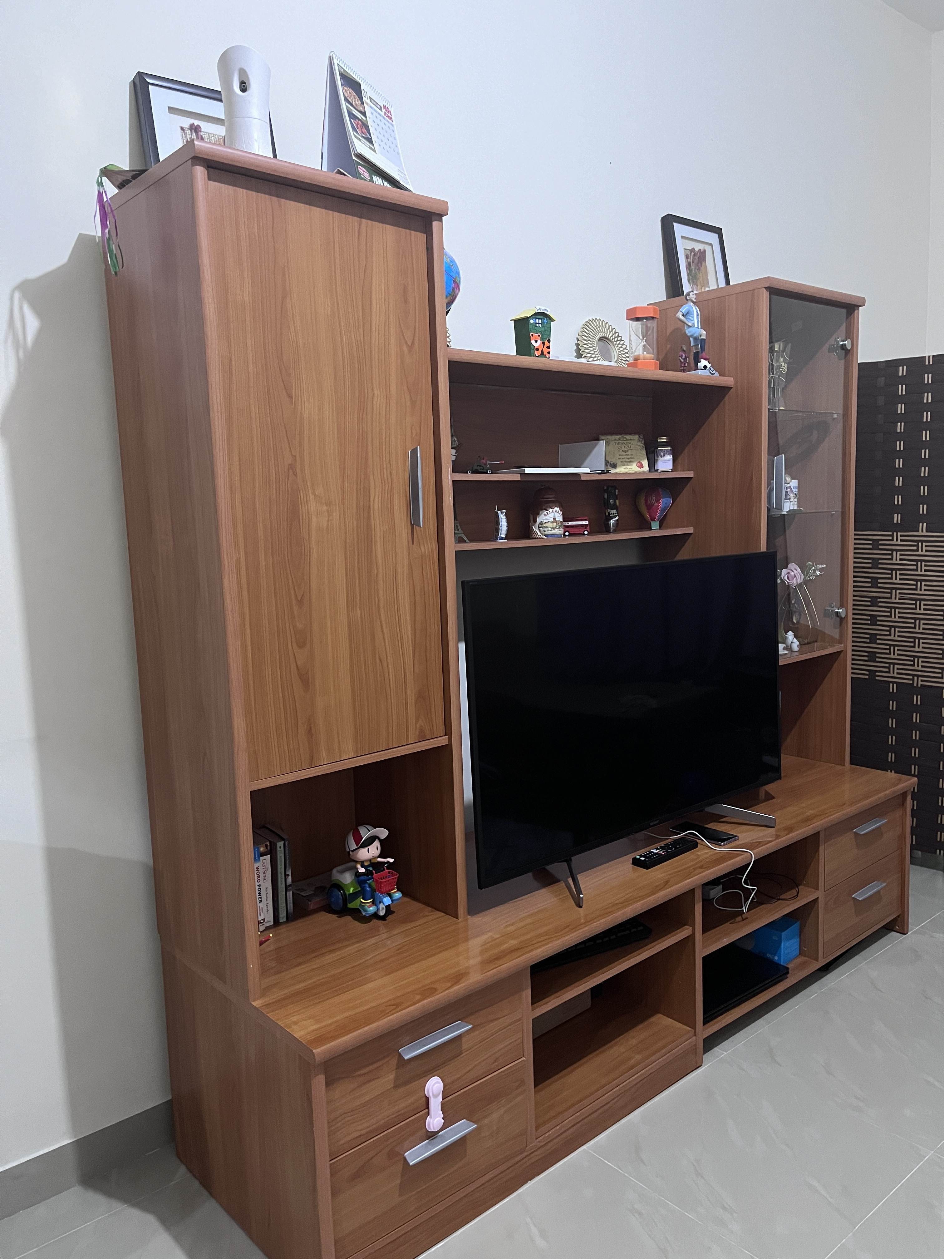TV cabinet for sale - Image 3