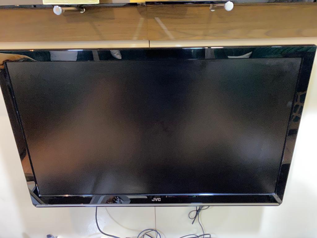 JVC TV and SOUND SYSTEM - Image 2