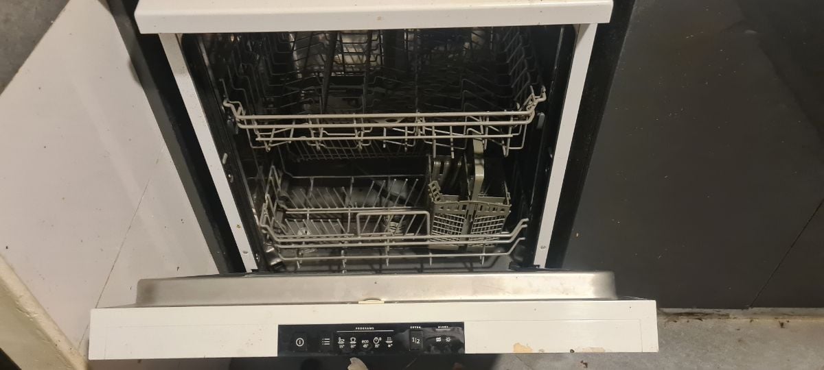 Media Dishwasher sale move qatar - Image 2