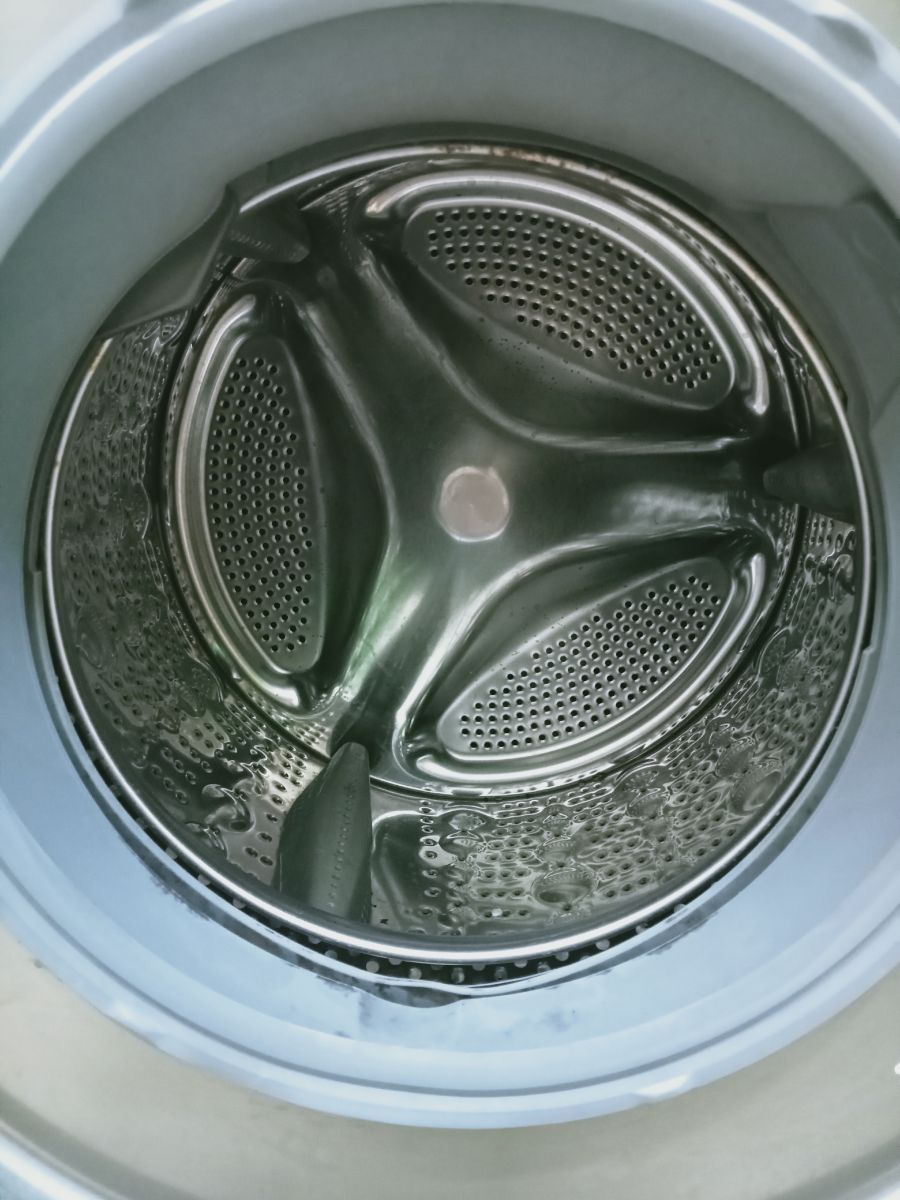 Lg 9/5 kg washing machine for sale - Image 3