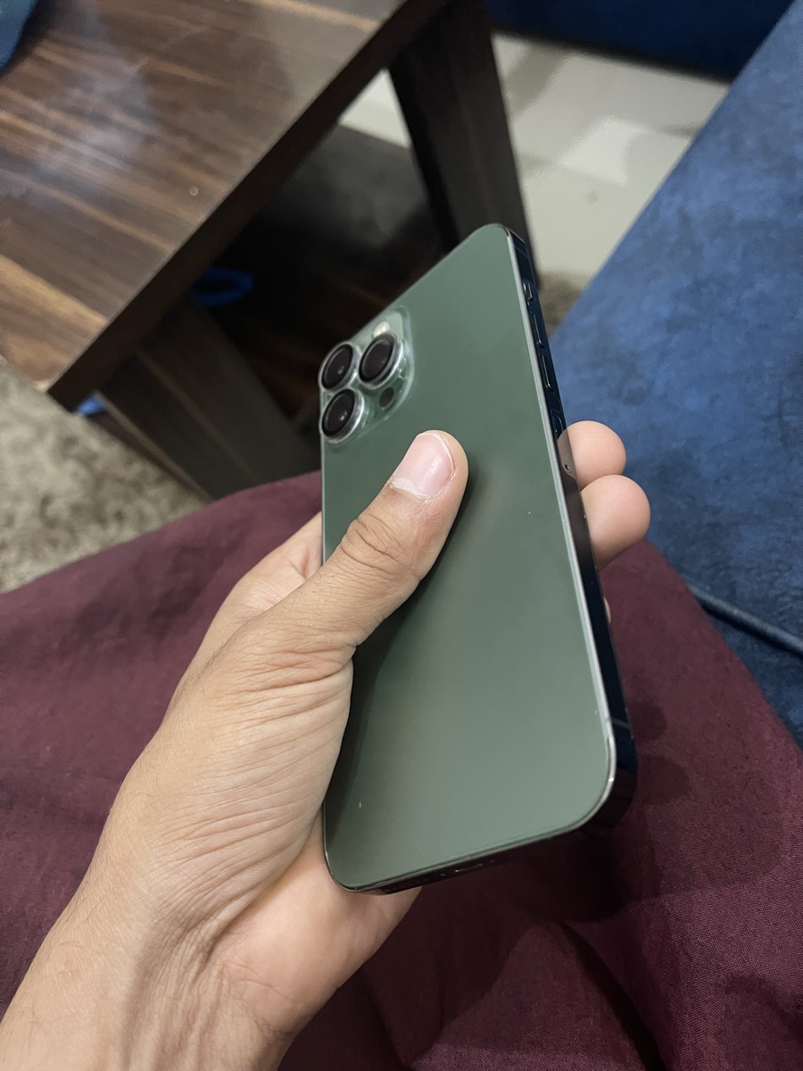 13 pro max 256GB alpine green - Image 3