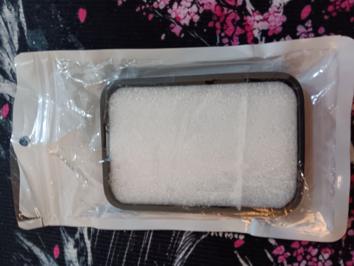 MagSafe Black Cover - Image 2
