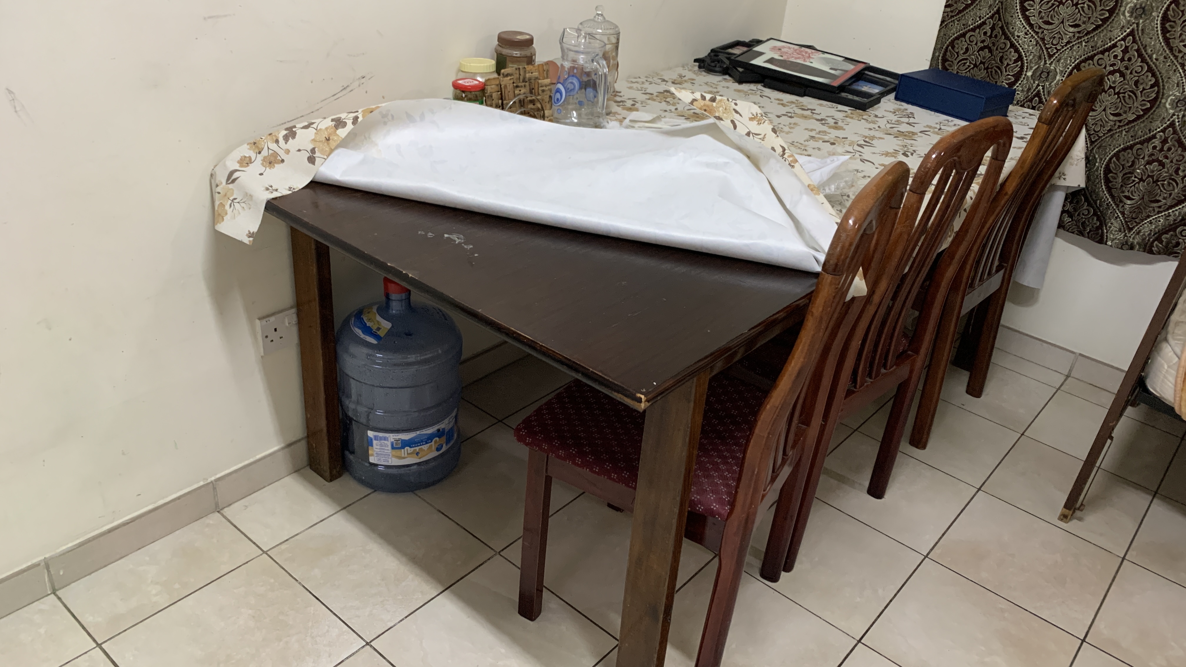 House hold item - Image 10