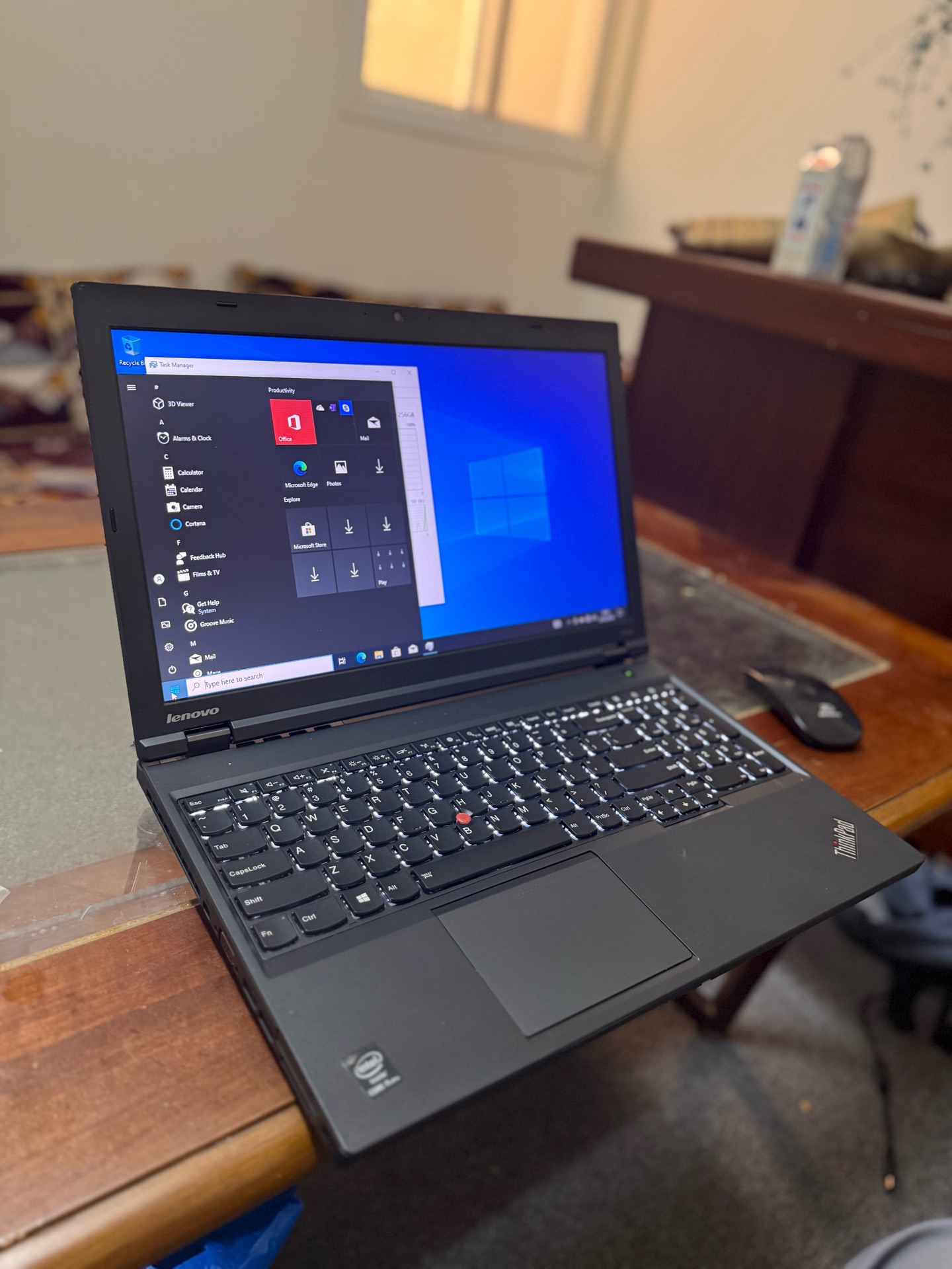 Lenovo ThinkPad 15.6” Laptop | Intel Core i5 | 8GB RAM | 256GB SSD | Windows 10  - Image 4