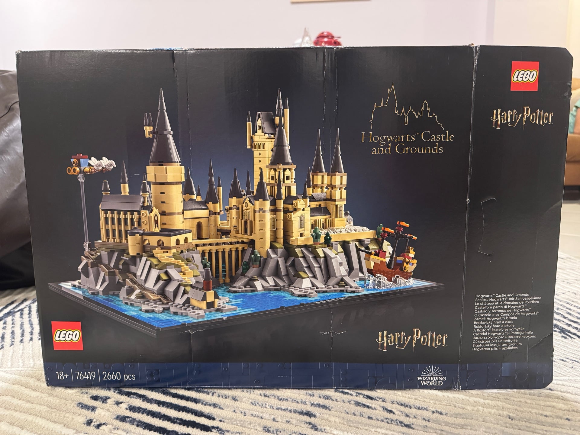  LEGO Harry Potter Hogwarts Castle and Grounds 76419 (Price Negotiable) - Image 2