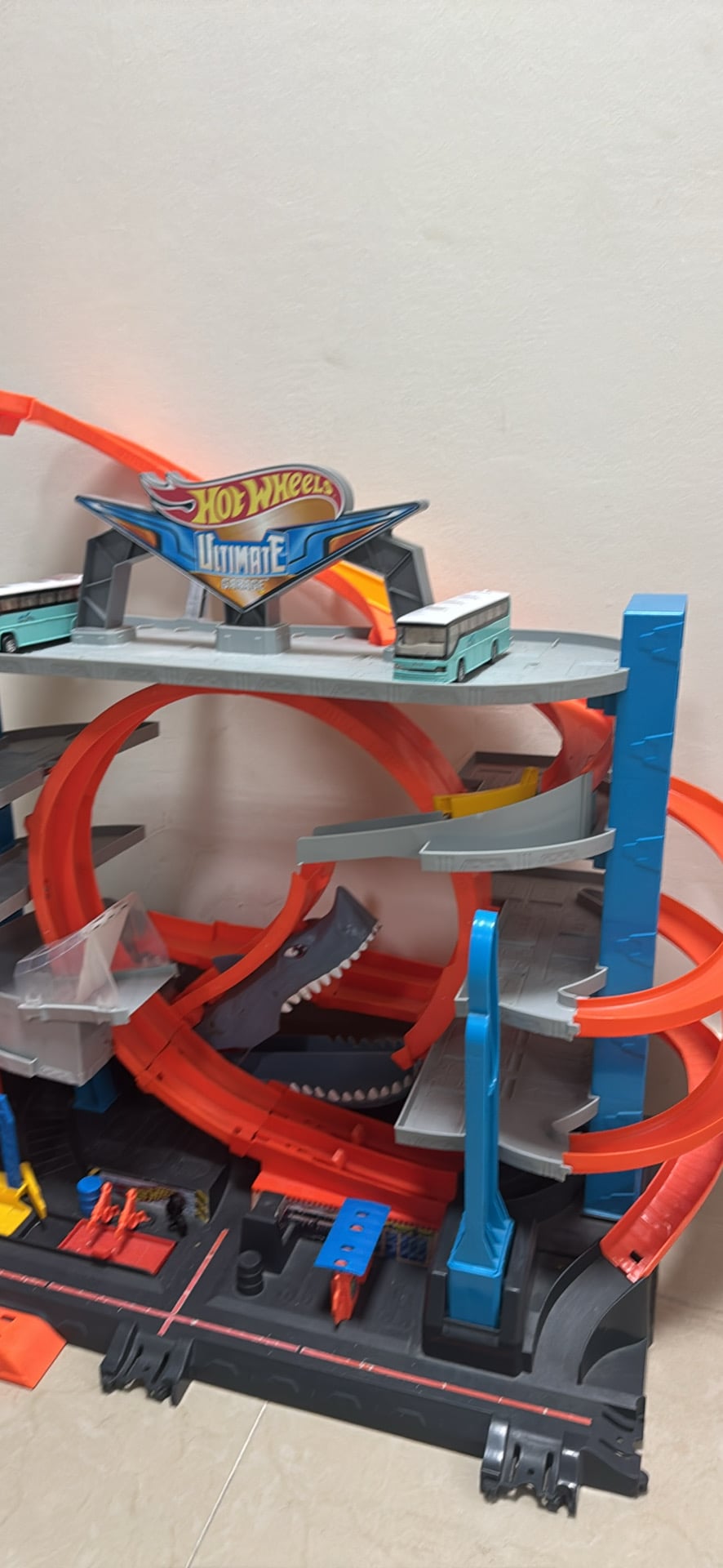 Hot wheels ultimate garage parking - Image 2